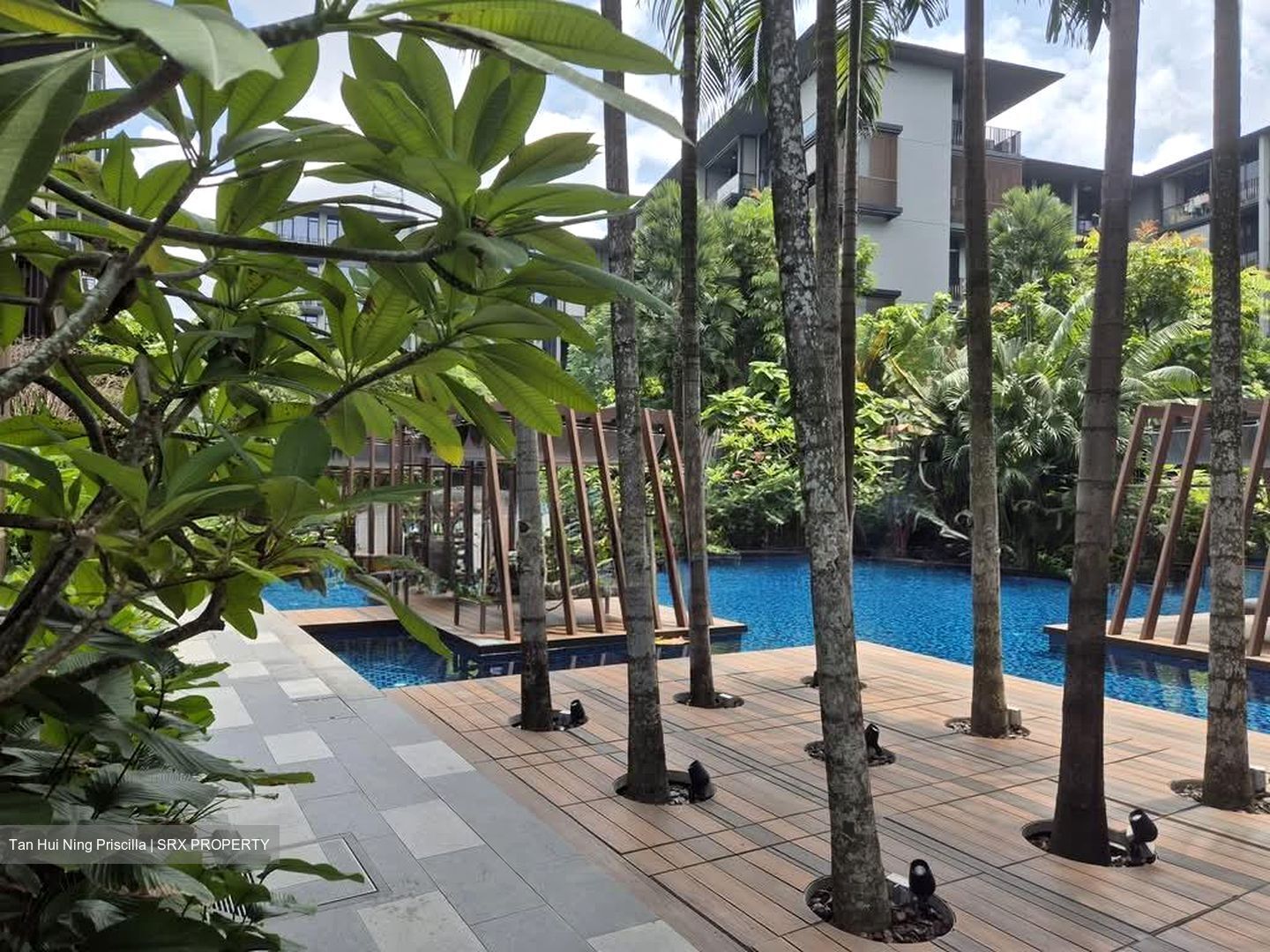 Parc Komo (D17), Apartment #588133311